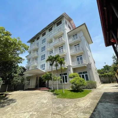 Thiên Bình Hotel，位于和平的酒店