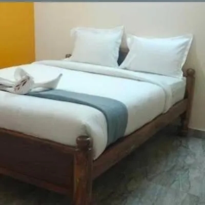 Seetha Lodge，位于Kyātsandra的酒店