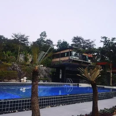 Keeree Loft Resort คีรีลอฟท์รีสอร์ท，位于通帕蓬的酒店