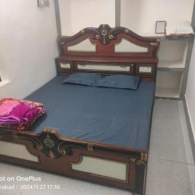 SAI HOME STAY，位于Faizābād的酒店