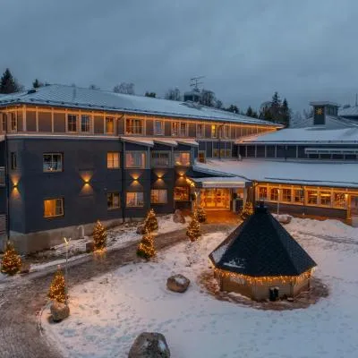 Matarengi Lodge，位于上托尔内奥的酒店