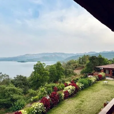 Waves and Vibes Resort，位于拉瓦萨市的酒店