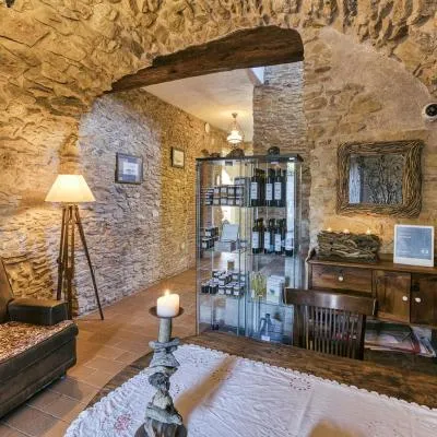 Can Barrull-Costa Brava-Emporda，位于圣费利乌德博阿达的酒店