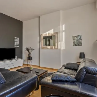 B&B Leopold & Appartementen，位于圣特雷登的酒店
