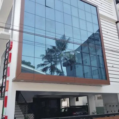 Grand UNX，位于坎努尔的酒店