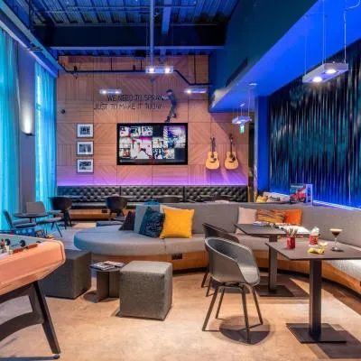 Moxy Glasgow Merchant City，位于格拉斯哥的酒店