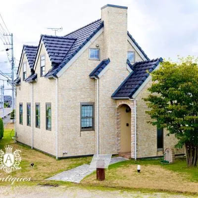 アンティークス岐阜関 Antiques Gifu Seki，位于关町的酒店