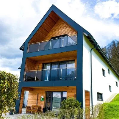 KOASA HOF Bed and Breakfast，位于Oberhaag的酒店