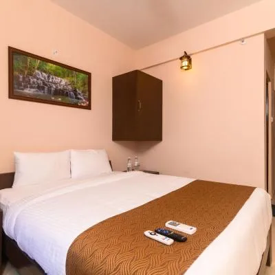 Nazri Hotel - Near Arambol Beach，位于阿姆波尔的酒店