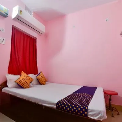 Hotel O Vivek，位于Hājīpur的酒店