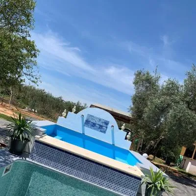 Casa los Laureles，位于皮拉斯的酒店