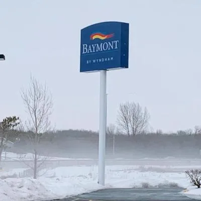 Baymont Inn Baldwin，位于Baldwin的酒店