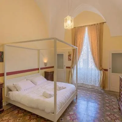 La Naca Della Taranta B&B，位于加拉蒂纳的酒店
