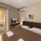 A&J Apartments or Rooms athens airport