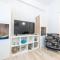 Fresh and Clean apt for 6 in Koukaki