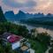 Yangshuo River Lodge Hotel-Free pick up from Yangshuo Area over three nights