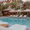 White Sands Hotel