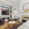 Parea Living - South Kensington, Elegant 1-Bedroom Flat, WFH Desk