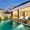 Villa Dekata 2 - New! Tranquil Escape surrounded by Rice Fields