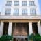 Dong Duong Hotel & Suites - City Central - Afternoon Tea Inclusive