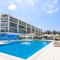 Kariyushi LCH. Resort
