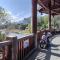 Castle peak yard Inn Guilin-Free one-way pick-up service for high-speed rail