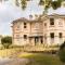 Leighton House - Boutique Guesthouse