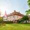 Orangerie Garden by KH