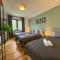 ImmoStay Ferienhaus mit Garten & Free Parking