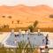 Hotel Camping Les Roses Des Dunes & Piscine