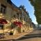 BRIT HOTEL Le Lion d'Or CHINON
