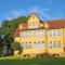 Ostsee-Rittergut-Rügen mit BinzHotel & OrdensKapelle & RomantikGut