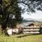 La Paula Apartments & Suites