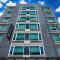Umbrella Hotel Bronx