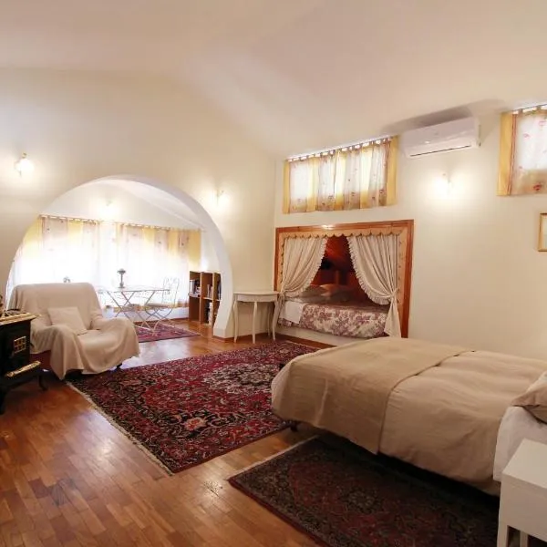 Villa Carol Appartamento e B&B，位于Tollo的酒店