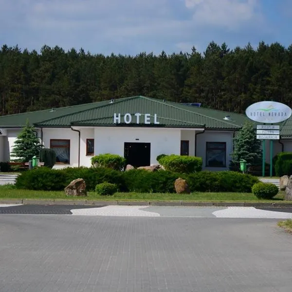 Hotel Nevada，位于Gronów的酒店