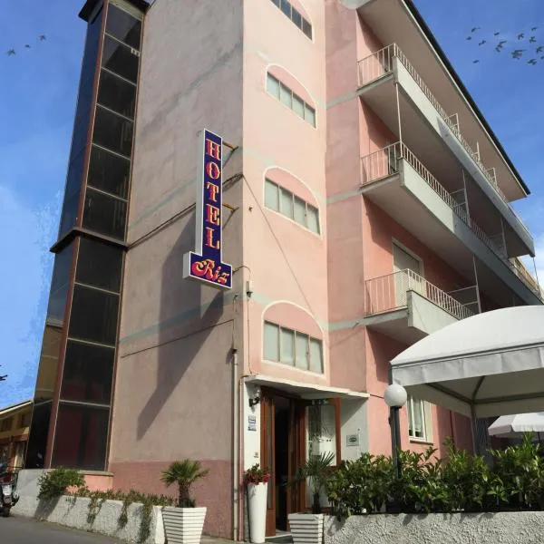里兹酒店 ，位于奥尔科费利诺的酒店