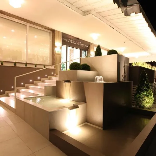 Hotel Derby S，位于利多迪耶索罗的酒店