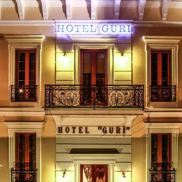 古利酒店，位于Polisi i Vogël的酒店