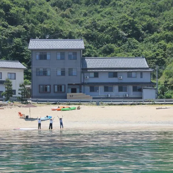海之声日式旅馆，位于丰冈市的酒店