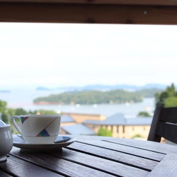 松岛阿巴小酒馆贝提酒店，位于松岛町的酒店