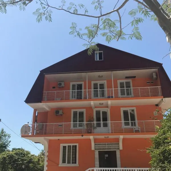 Kvariati - Guest House，位于卡瓦拉提的酒店