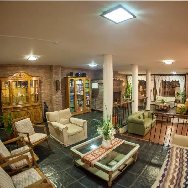 巴伊亚努埃瓦酒店，位于玛德琳港的酒店