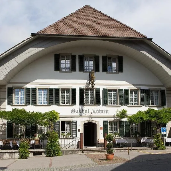 Gasthof Löwen Worb bei Bern，位于采齐维尔的酒店