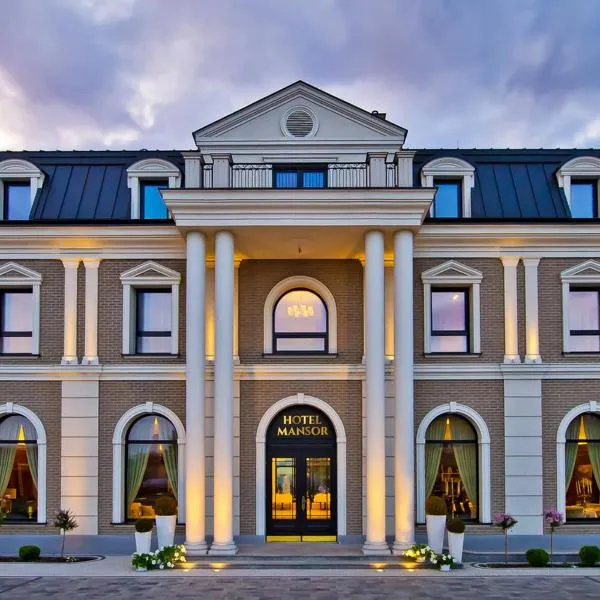 Hotel Mansor，位于宗布基的酒店