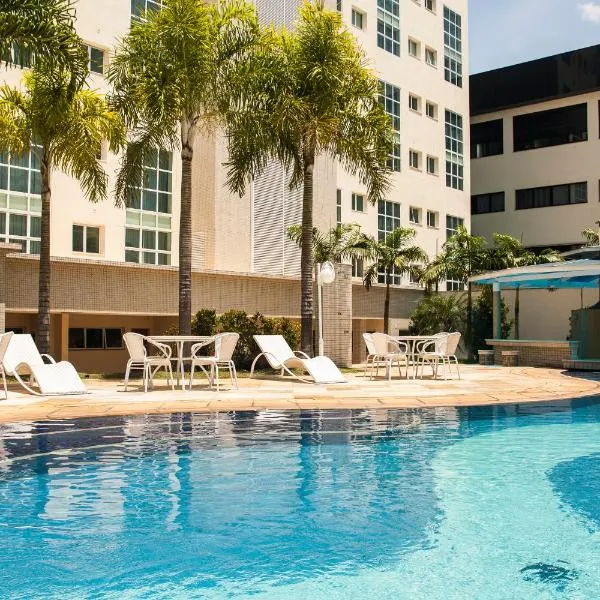 Hotel City Hall，位于圣若泽杜斯坎普斯的酒店