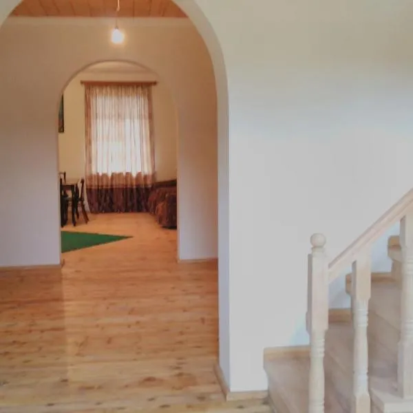 Guest house in Nikortsminda Racha，位于Nikortsminda的酒店