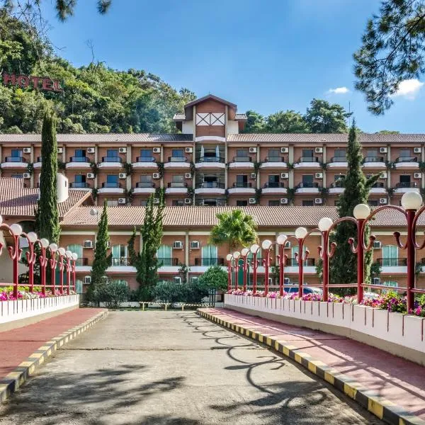 Hotel Recanto das Hortênsias，位于帕萨夸特鲁的酒店