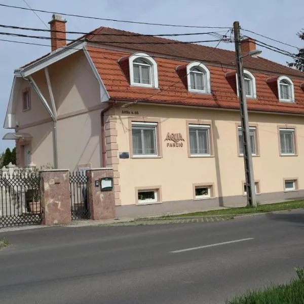 Aqua Vendégház，位于豪伊杜索博斯洛的酒店
