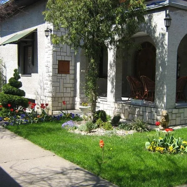 Domaćinstvo Opavski，位于Ravno Selo的酒店
